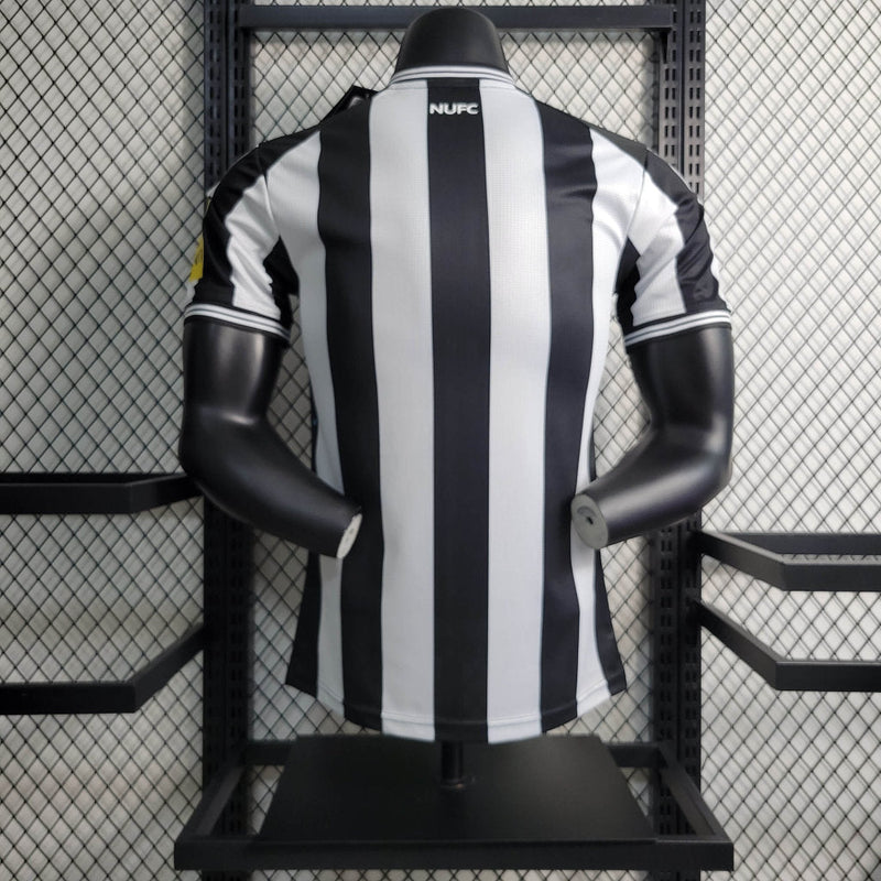 Camisa Newcastle I 23/24 Preto com Branco - Masculino Jogador